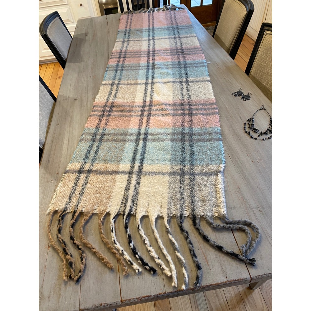 Soft Plaid Scarf Women's Cozy Acrylic Fringe Warm Winter Fashion Accessory‎